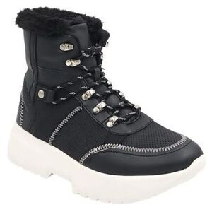 Sugar Snow Boots Size 8 Black white